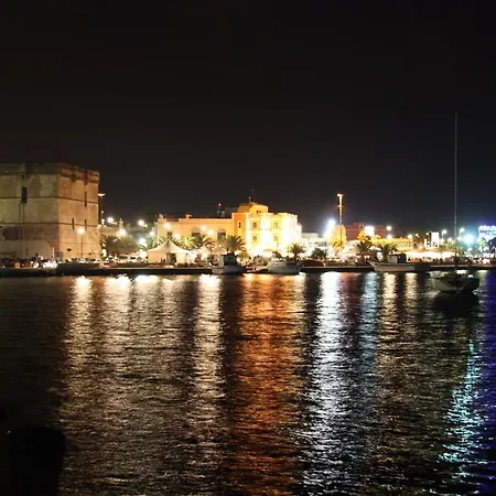 Casa Andrea * 切萨雷奥港