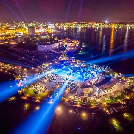 Casa Andrea * 切萨雷奥港